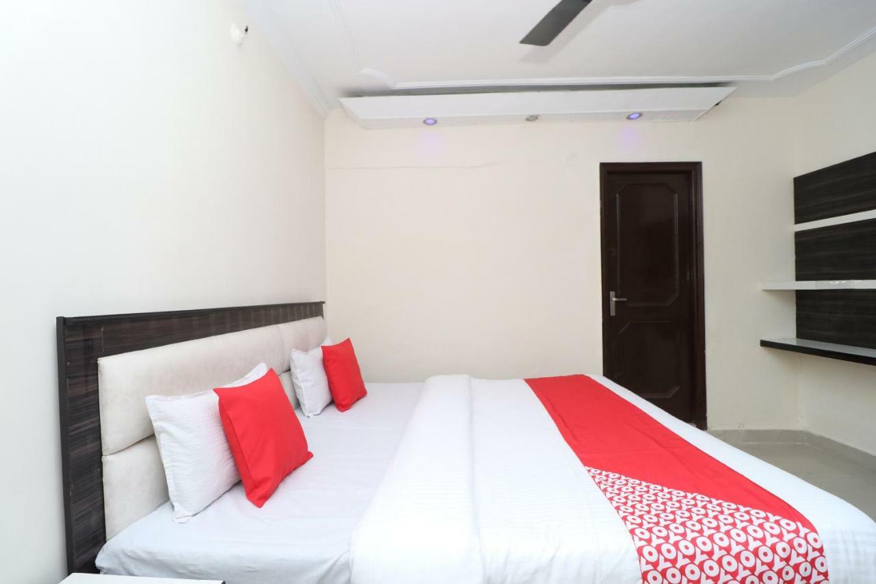 Oyo 37721 Hotel Kings Pathānkot Exterior foto